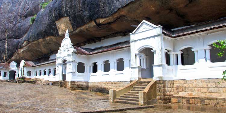 dambulla-cave