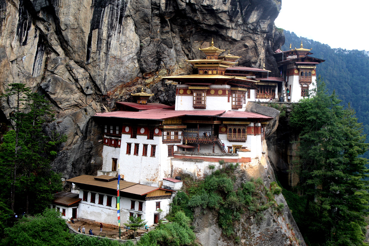 Paro-Taktsang-or-the-Tiger'