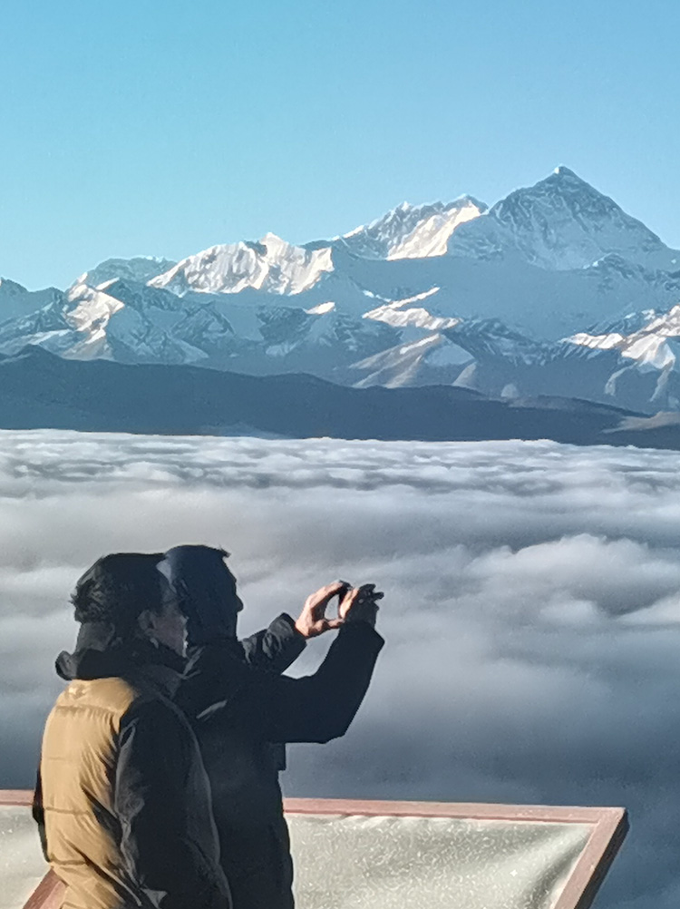 everest view from tibet Gawu la pass 1