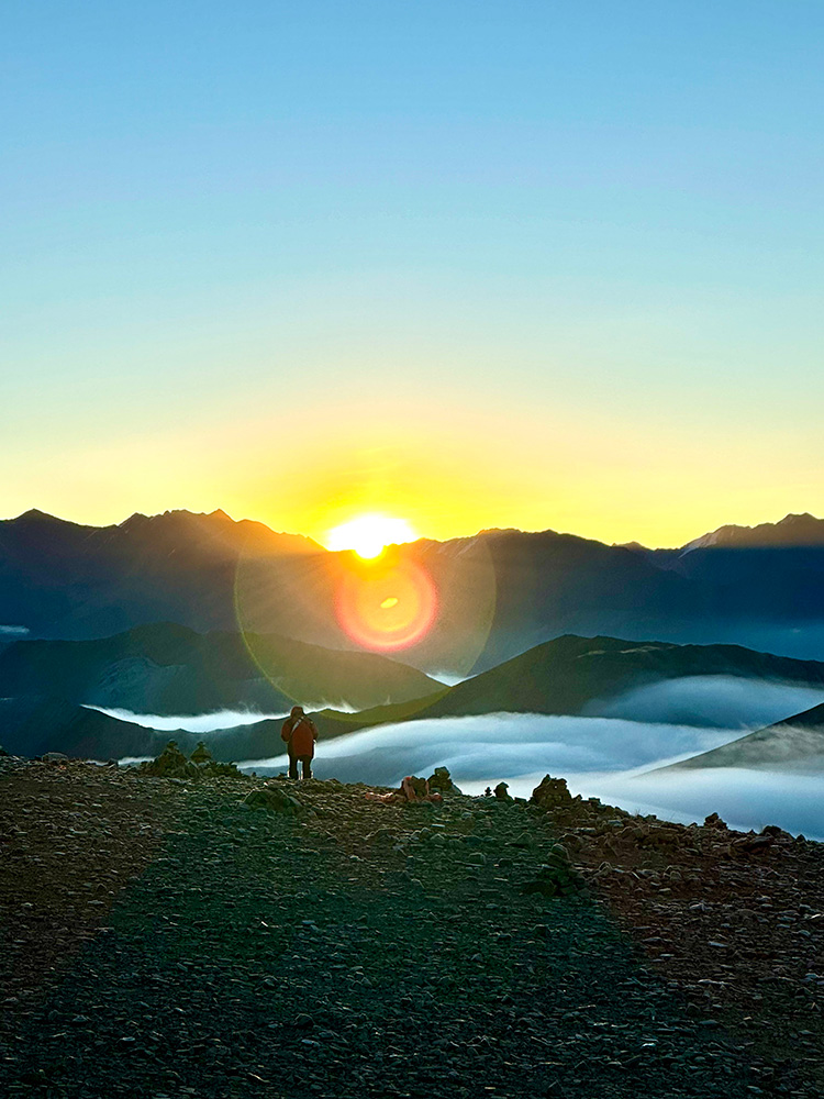 sunrise from tibet rongbuk ebc 1