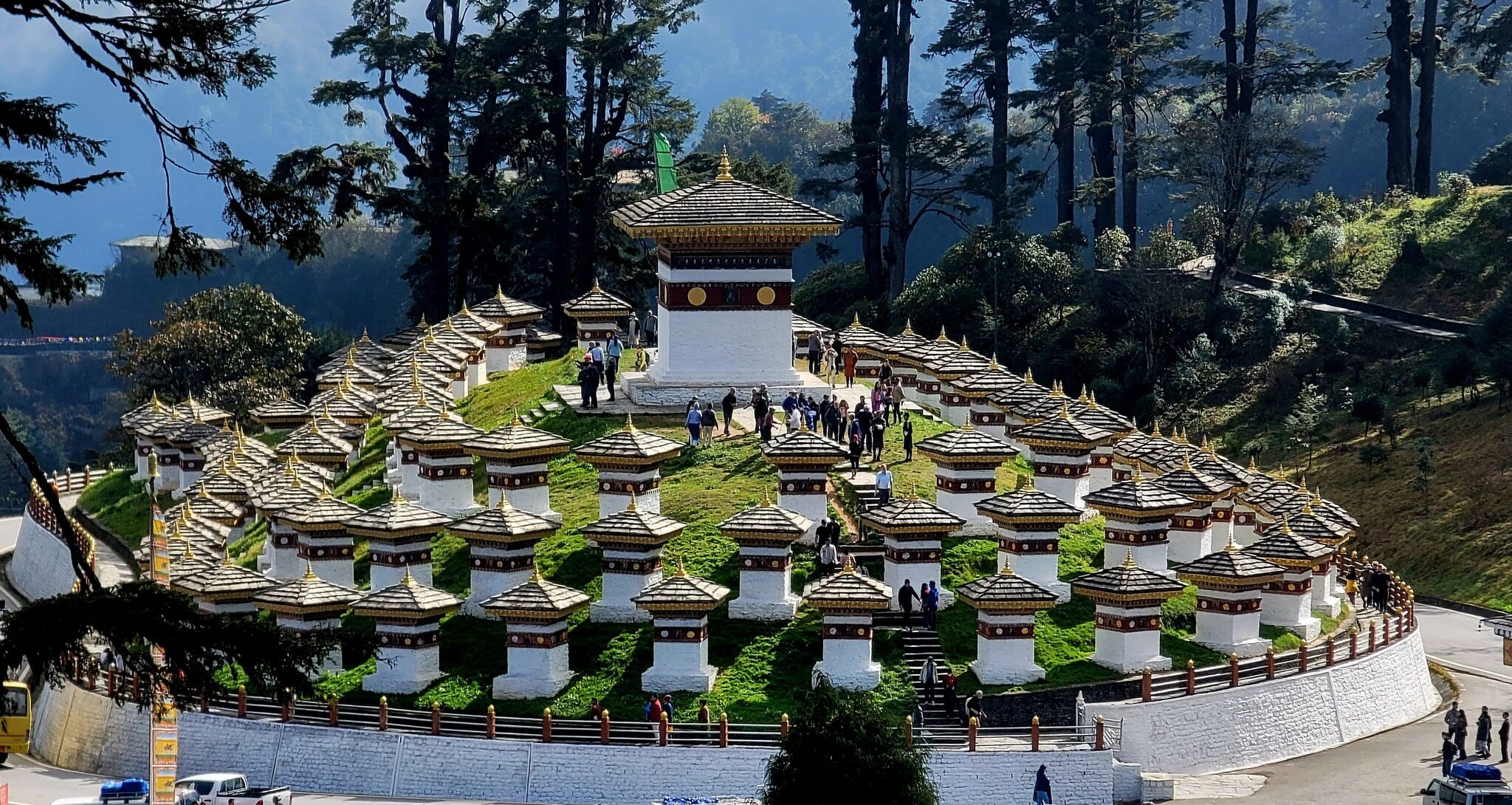 Bhutan Honeymoon Guide: Top Romantic Escapes & Travel Tips 17 dochula pass e1765435591495